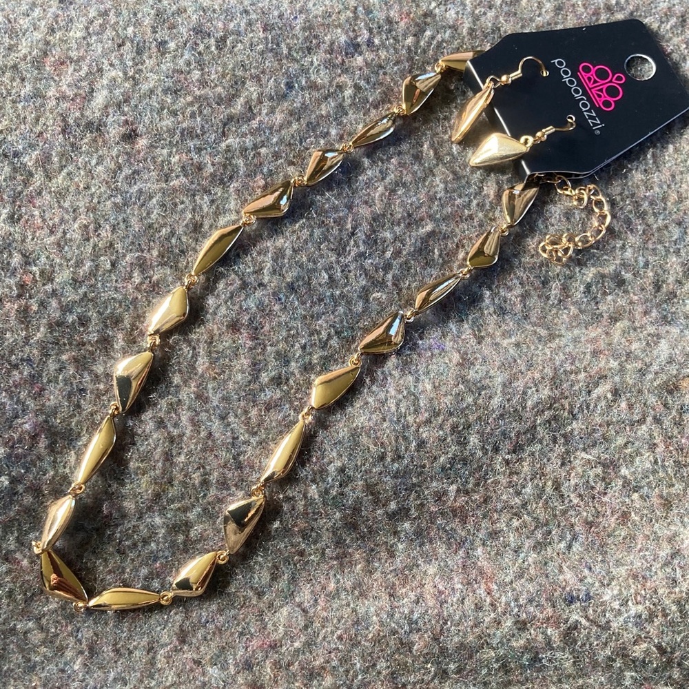 Paparazzi Gold Twisted Necklace and Earring Set